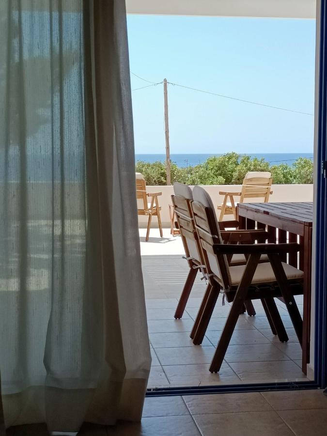 Villa Sea View Pine House à Makrýgialos Extérieur photo